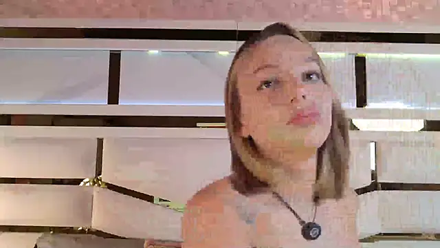 Snapshot of ambar_rosse25 chatting on October 4, 2025, 11:45 am ambar rosse25 online show from October 4, 2025, 11:45 am