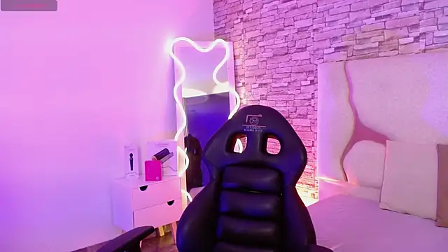 Snapshot of LIHIAN_TAY chatting on September 24, 2025, 3:35 am LIHIAN TAY online show from September 24, 2025, 3:35 am