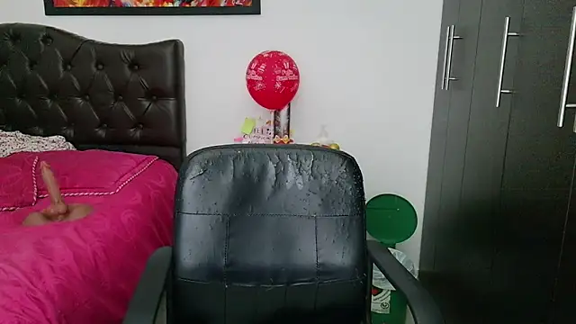 Snapshot of Grace_mature_milf chatting on June 16, 2026, 11:10 am Grace mature milf online show from June 16, 2026, 11:10 am