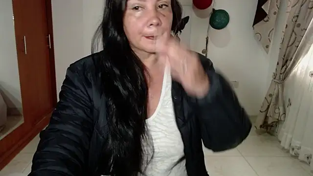 Vivian milf paint online show from October 26, 2025, 11:32 am