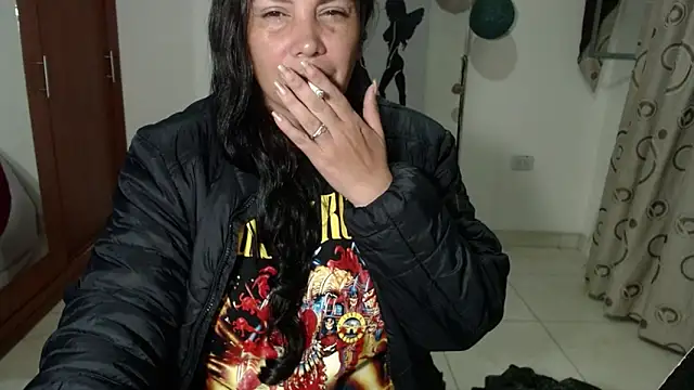 Vivian milf paint online show from October 17, 2025, 5:11 am