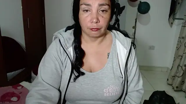 Vivian milf paint online show from September 19, 2025, 3:21 am