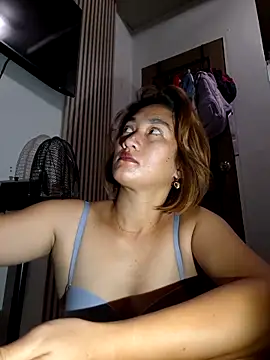 lustlushlady6 online show from November 8, 2025, 8:01 pm