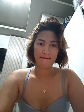 Snapshot of lustlushlady6 chatting on October 19, 2025, 9:28 pm lustlushlady6 online show from October 19, 2025, 9:28 pm