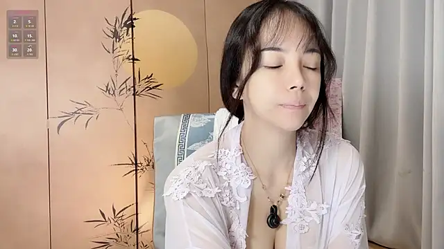 Snapshot of xinxin520-baby chatting on October 18, 2025, 9:39 pm xinxin520-baby online show from October 18, 2025, 9:39 pm