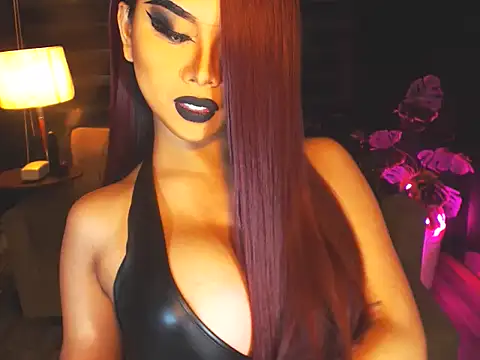 Snapshot of KarlaFrost chatting on June 26, 2026, 1:33 am KarlaFrost online show from June 26, 2026, 1:33 am