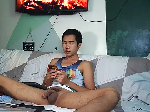 Snapshot of Darkevion chatting on November 5, 2025, 2:36 am Darkevion online show from November 5, 2025, 2:36 am