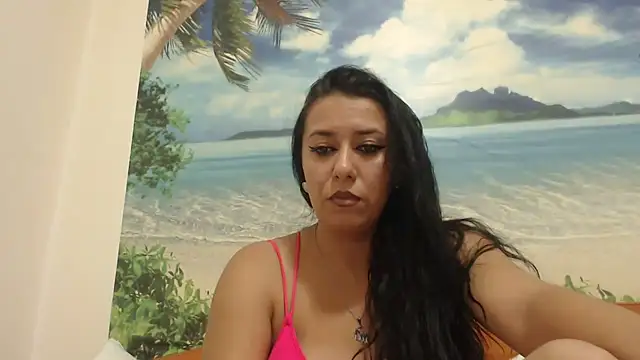 Maryem637048 online show from October 13, 2025, 12:07 pm