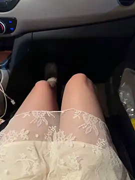 Snapshot of Meii-meyy chatting on October 14, 2025, 12:17 pm Meii-meyy online show from October 14, 2025, 12:17 pm