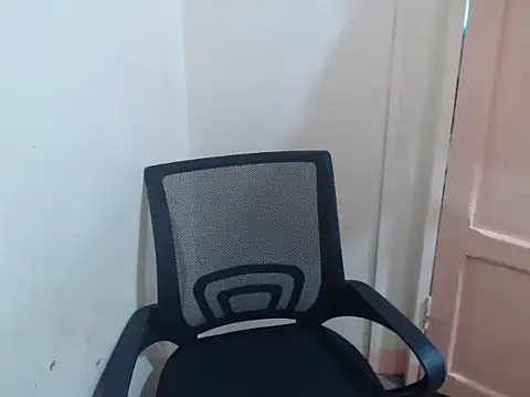 Snapshot of Slutty_baby19 chatting on October 11, 2025, 5:52 am Slutty baby19 online show from October 11, 2025, 5:52 am