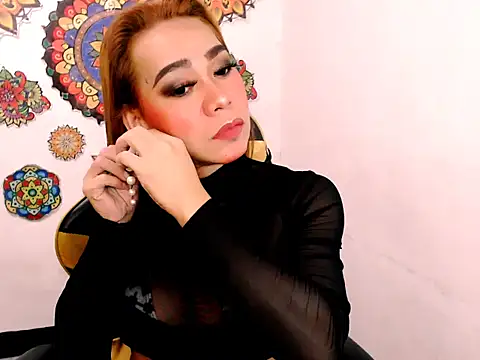 Snapshot of xxMistressWildKimxx chatting on October 24, 2025, 12:42 am xxMistressWildKimxx online show from October 24, 2025, 12:42 am