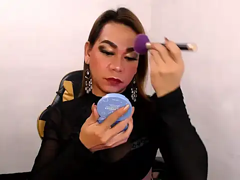 Snapshot of xxMistressWildKimxx chatting on September 23, 2025, 1:12 am xxMistressWildKimxx online show from September 23, 2025, 1:12 am