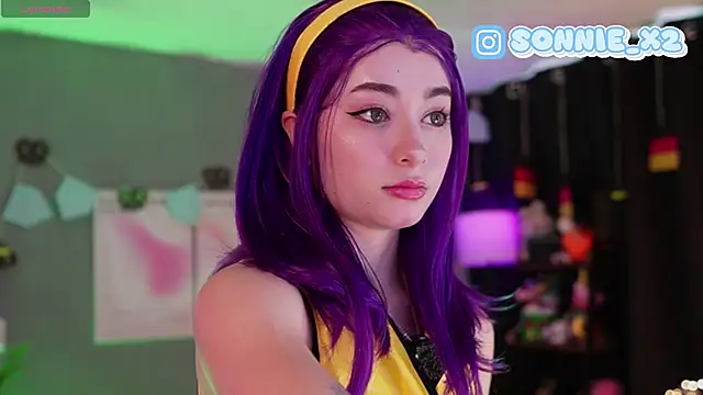 Snapshot of Sonnie_mami chatting on October 1, 2025, 1:26 pm Sonnie mami online show from October 1, 2025, 1:26 pm