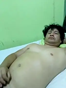 3-11A online show from December 4, 2025, 5:06 am