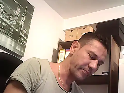 Snapshot of mastercharisma35 chatting on October 27, 2025, 8:48 am mastercharisma35 online show from October 27, 2025, 8:48 am