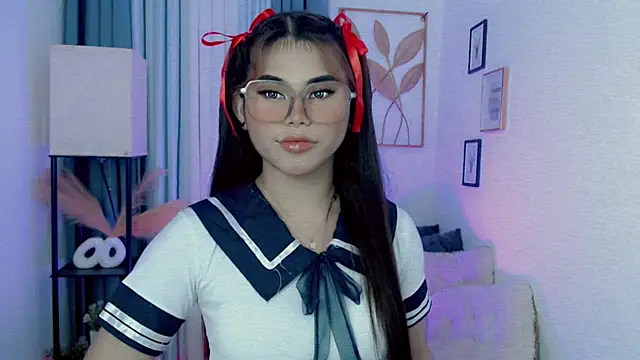 PrettyBlythes TS online show from April 6, 2026, 10:38 am