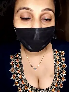 Horny Shalu online show from April 10, 2026, 6:37 pm