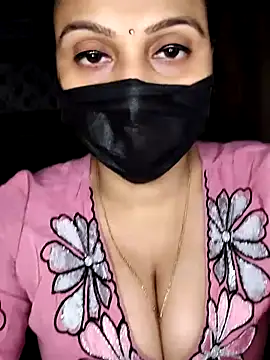 Horny Shalu online show from May 8, 2026, 5:06 pm