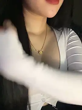 Nancy68 online show from November 5, 2025, 3:15 pm