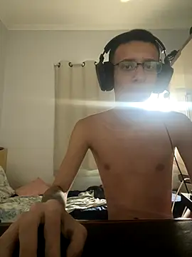 safadezanunes2 online show from November 24, 2025, 5:13 pm