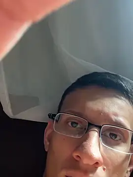 Snapshot of safadezanunes2 chatting on September 18, 2025, 5:38 pm safadezanunes2 online show from September 18, 2025, 5:38 pm