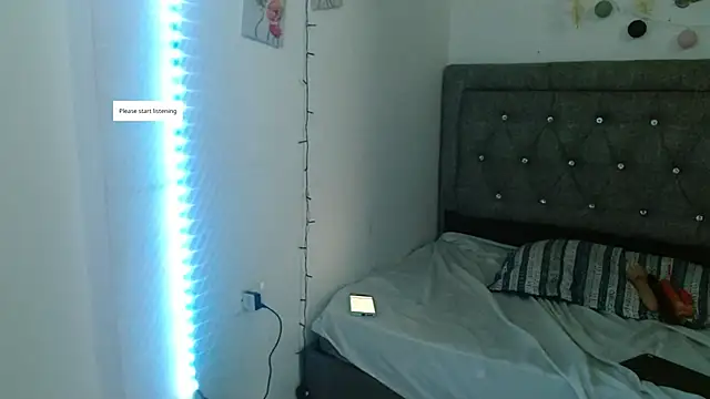 Snapshot of Meriilyn_Monroe724 chatting on October 9, 2025, 2:50 pm Meriilyn Monroe724 online show from October 9, 2025, 2:50 pm