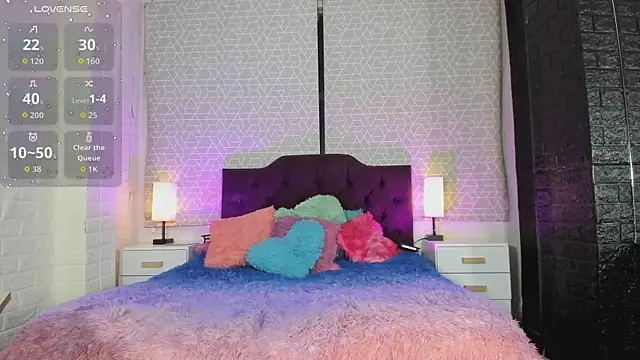 Snapshot of Zamara_Kleii chatting on September 9, 2025, 3:16 am Zamara Kleii online show from September 9, 2025, 3:16 am