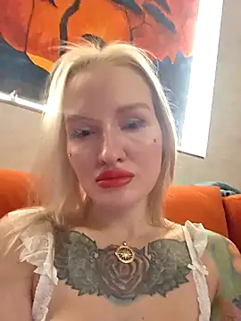 KateMonroe online show from November 20, 2025, 9:04 pm