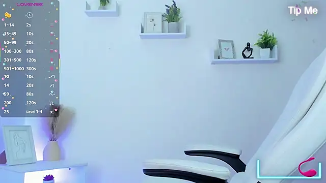 Snapshot of Liah__19 chatting on September 23, 2025, 12:06 am Liah 19 online show from September 23, 2025, 12:06 am