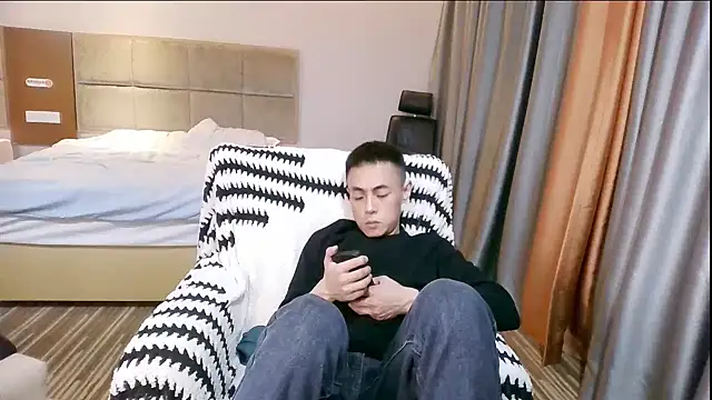 Snapshot of Tsia-Die chatting on November 22, 2025, 9:30 am Tsia-Die online show from November 22, 2025, 9:30 am