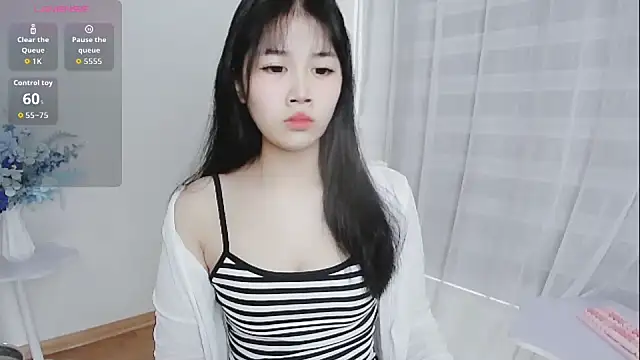 Snapshot of -Rose-Lucky- chatting on October 1, 2025, 1:22 am -Rose-Lucky- online show from October 1, 2025, 1:22 am