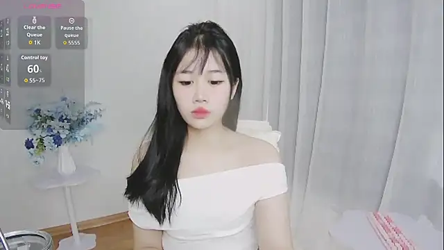 Snapshot of -Rose-Lucky- chatting on September 26, 2025, 1:23 am -Rose-Lucky- online show from September 26, 2025, 1:23 am