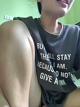 Ri210 online show from October 19, 2025, 5:32 am