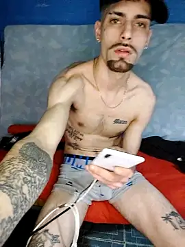 Demian24  online show from October 4, 2025, 4:03 am