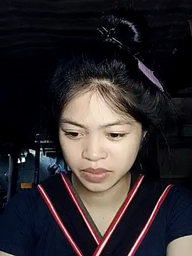 Snapshot of Thy00__ chatting on October 24, 2025, 7:51 am Thy00   online show from October 24, 2025, 7:51 am