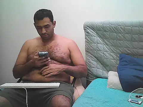 morenocabro10 online show from November 8, 2025, 6:55 pm