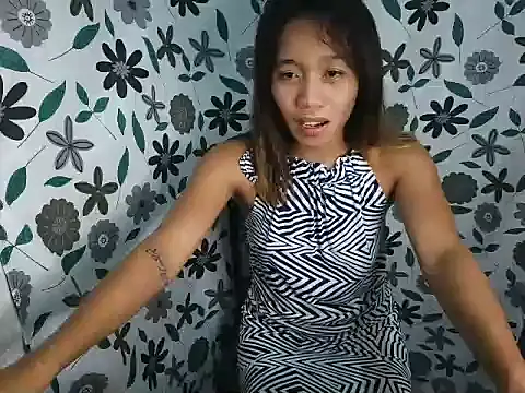 Snapshot of Virgen_christine01 chatting on October 24, 2025, 6:40 pm Virgen christine01 online show from October 24, 2025, 6:40 pm