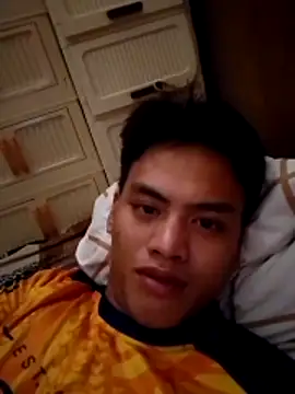 aldrin cum online show from February 27, 2026, 11:04 pm