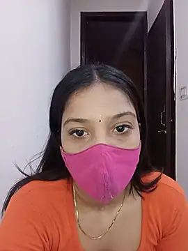 Snapshot of Cute_Rakhi8 chatting on May 24, 2026, 5:29 am Cute Rakhi8 online show from May 24, 2026, 5:29 am