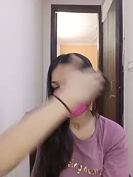 Snapshot of Cute_Rakhi8 chatting on May 16, 2026, 5:39 am Cute Rakhi8 online show from May 16, 2026, 5:39 am