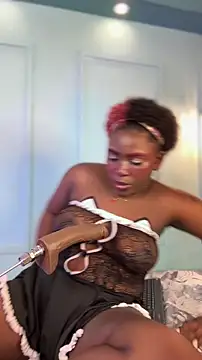 NanyMoreno online show from April 16, 2026, 9:39 pm