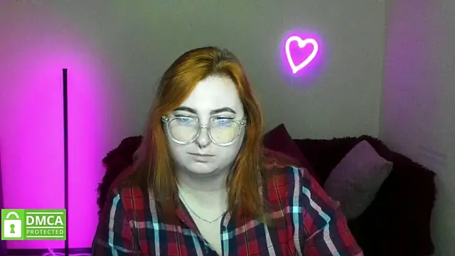 Snapshot of Alicia_love00 chatting on October 23, 2025, 11:31 am Alicia love00 online show from October 23, 2025, 11:31 am