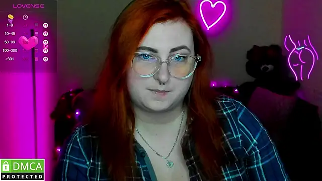 Snapshot of Alicia_love00 chatting on February 28, 2026, 12:27 pm Alicia love00 online show from February 28, 2026, 12:27 pm