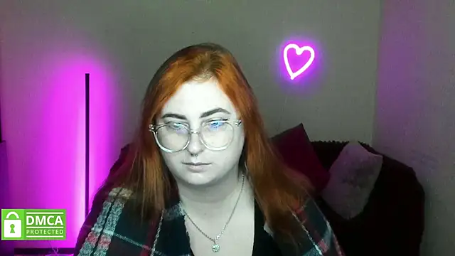 Alicia love00 online show from November 11, 2025, 6:30 am