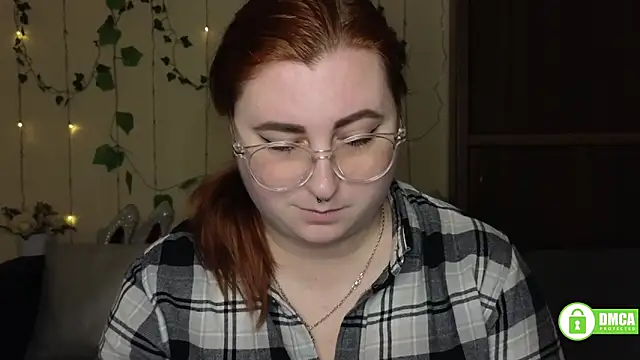 Snapshot of Alicia_love00 chatting on February 25, 2026, 6:24 am Alicia love00 online show from February 25, 2026, 6:24 am