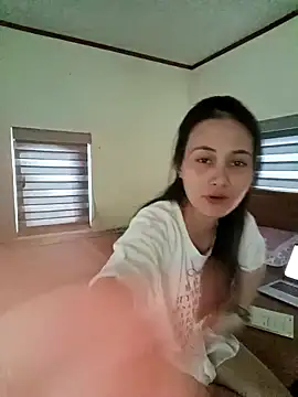 Jun-Mzzz online show from October 9, 2025, 8:37 am