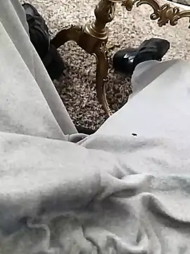 idhem   31 online show from February 20, 2026, 2:08 pm