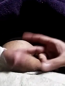 idhem   31 online show from March 8, 2026, 1:25 pm