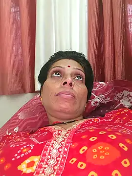 ISHANI-SINGH online show from October 22, 2025, 11:42 am