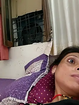 ISHANI-SINGH online show from September 9, 2025, 1:42 pm
